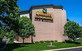 Quality Inn & Suites Peoria North